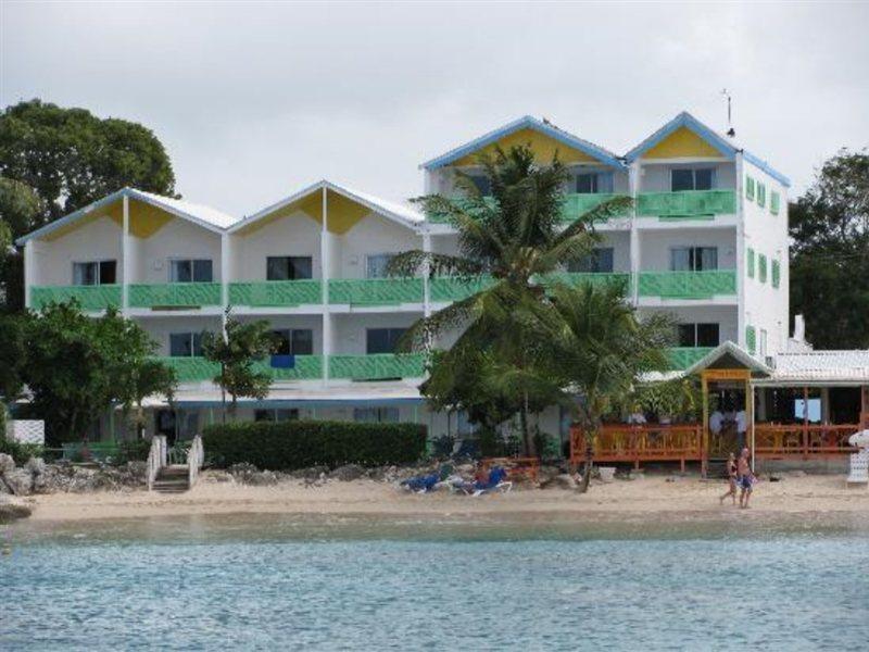 Tropical Sunset Beach Apartment Hotel Saint James Exterior photo