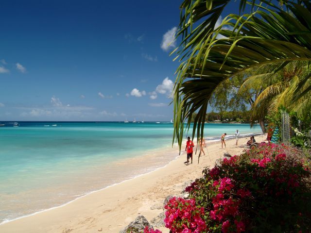 Tropical Sunset Beach Apartment Hotel Saint James Exterior photo